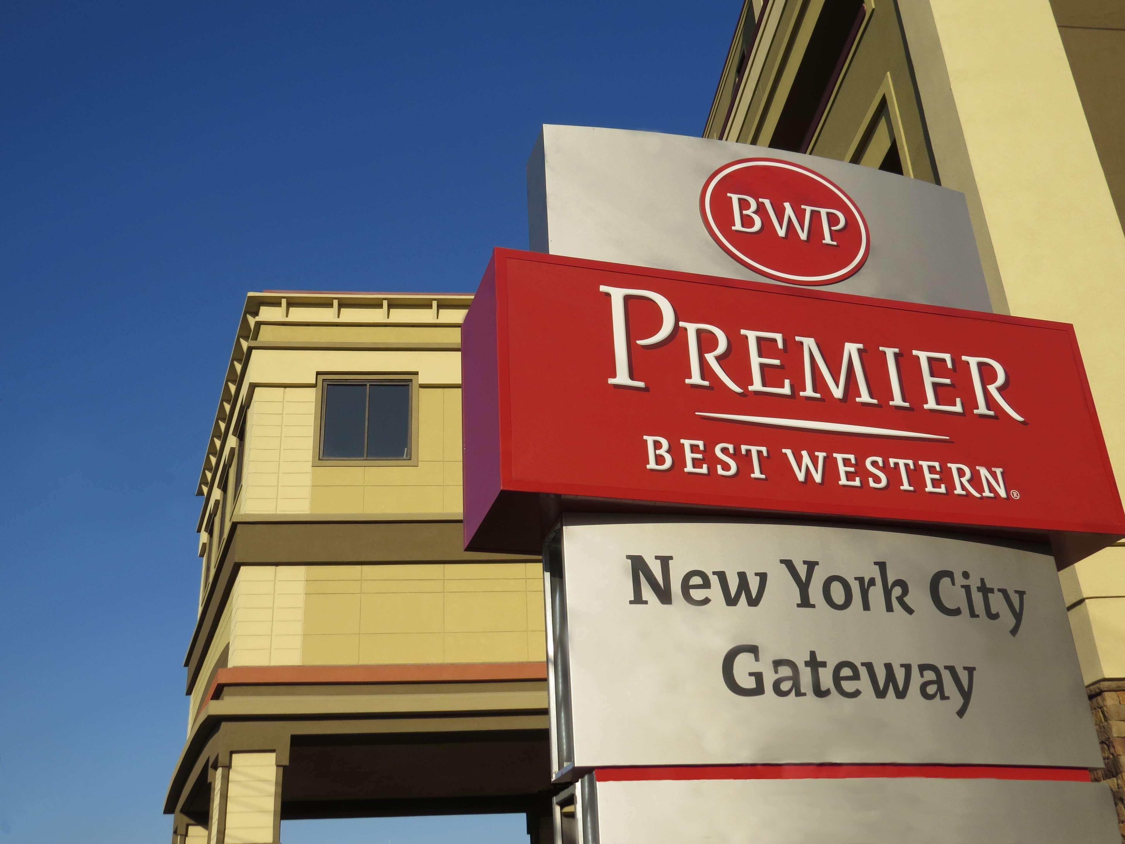 Best Western Premier Nyc Gateway Hotel Норт-Берген Экстерьер фото